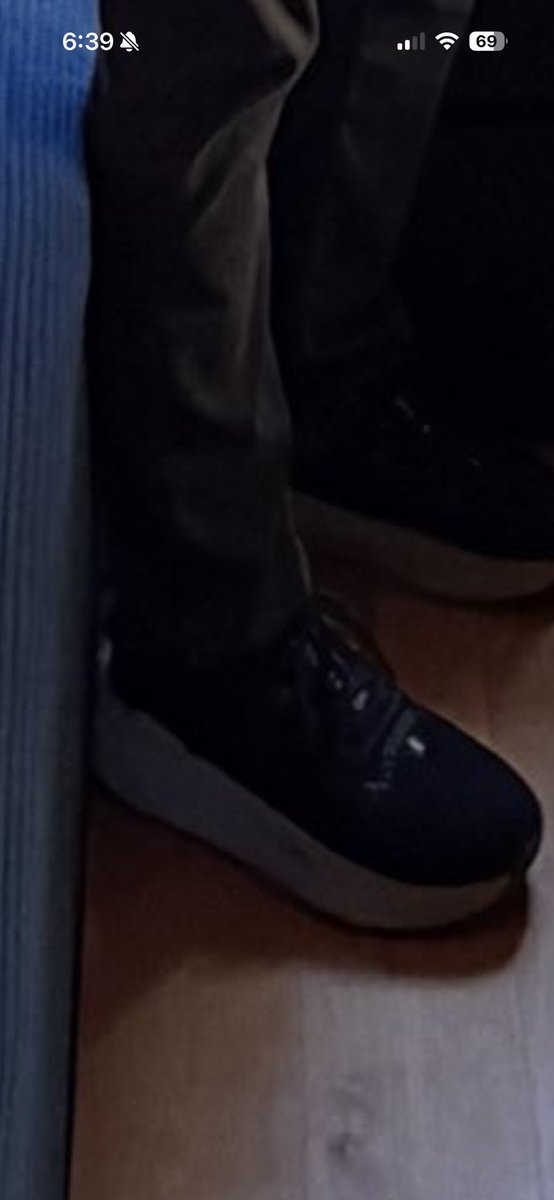 Wander_Bread's tweet photo. @barstoolWSD @UncleChaps @DropAPinShow WHAT ARE THOSE?????? https://t.co/AsFzFdn5xh