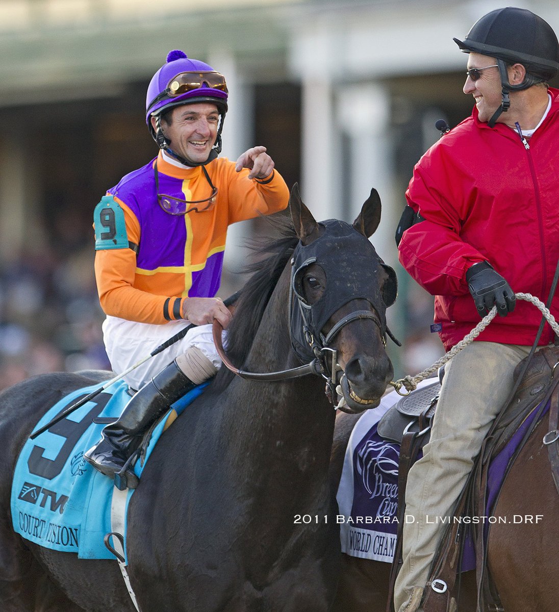 DRFLivingston's tweet photo. Robby Albarado, after Curlin's 2007 Preakness ... after Court Vision's Breeders' Cup win ... in the 2020 Preakness winner's circle (Swiss Skydiver) ... on Mystic Dan, interacting with a Pimlico AM crowd, during 2024 Preakness week.

https://t.co/mYmERXq6S0 https://t.co/KJbdWfY0hn