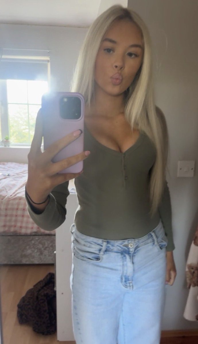 YoungCubt4jq's tweet photo. Pick who you want to cum on https://t.co/zIFZ6DaICm