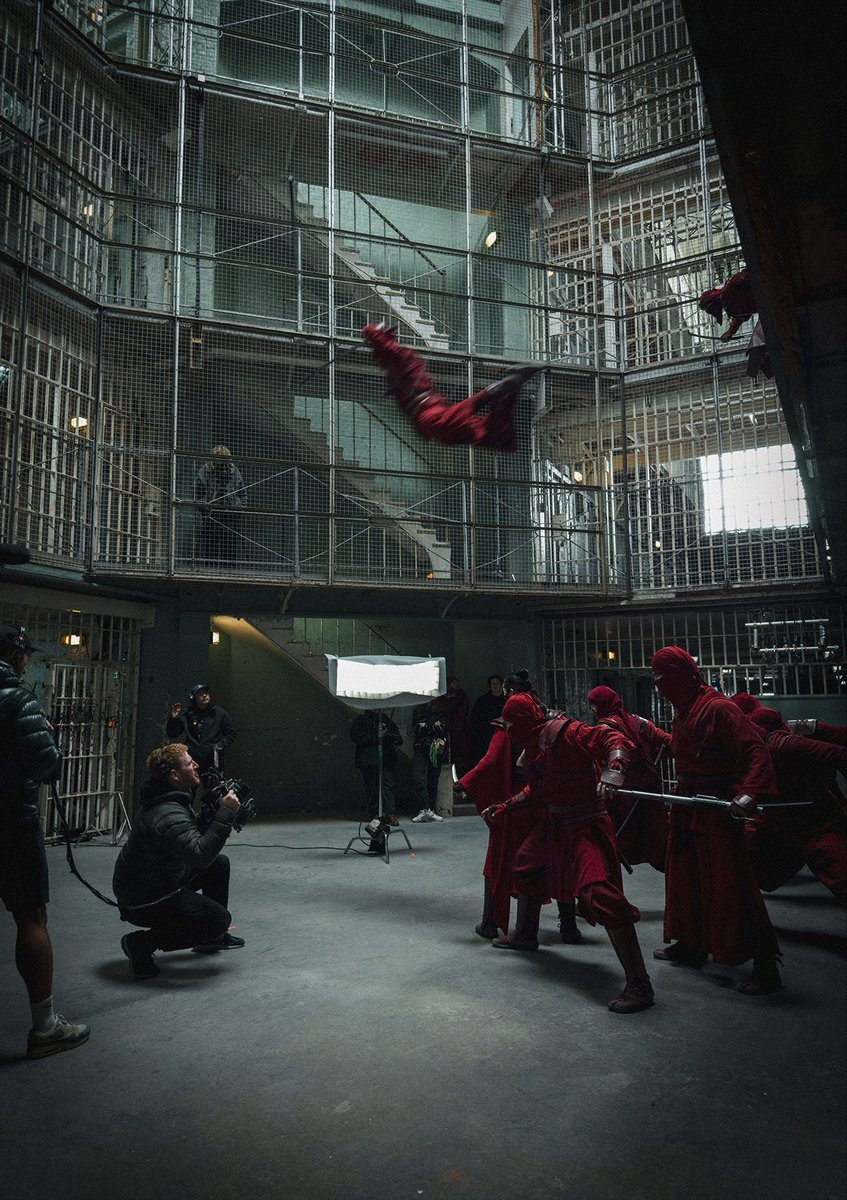 BanluanMCU's tweet photo. 🕷️🎥 Hình ảnh hậu trường mới cho cảnh Spider-Man đối đầu The Hand trong ‘SPIDER-MAN: BRAND NEW DAY’.
( 📸 Nguồn : danjgamble | IG)
#SpiderManBrandNewDay #SpiderMan #MCU #TheHand https://t.co/sSuxFtQwm6