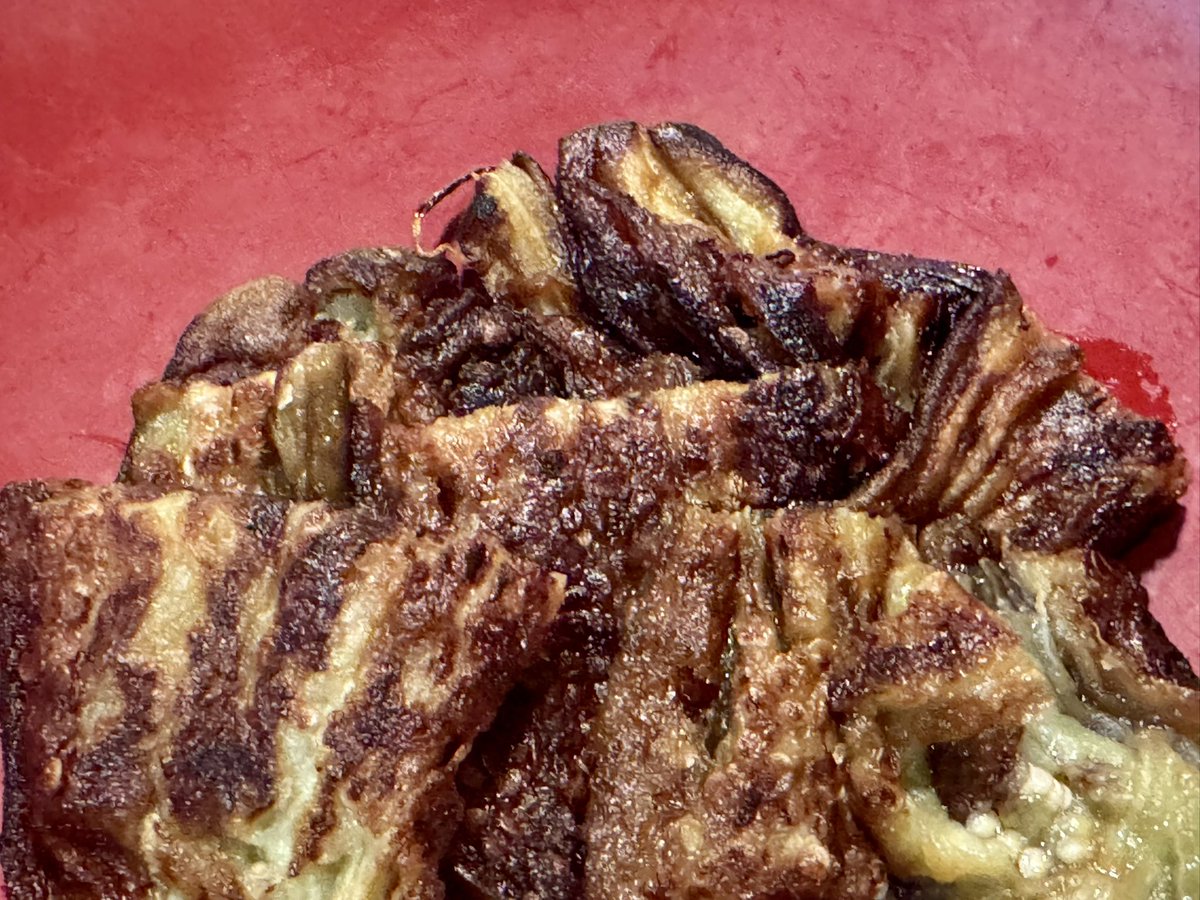 inadashunsuke's tweet photo. 昨日は茄子蒲焼きを作りました（180℃設定）
タレは醤油みりん酒の同割 https://t.co/2eMaQNZmyq