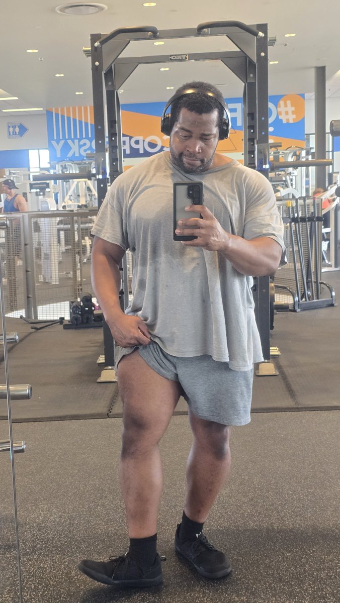 mrtate87's tweet photo. Maintaining 🫶🏿 https://t.co/IhdwknfmHC