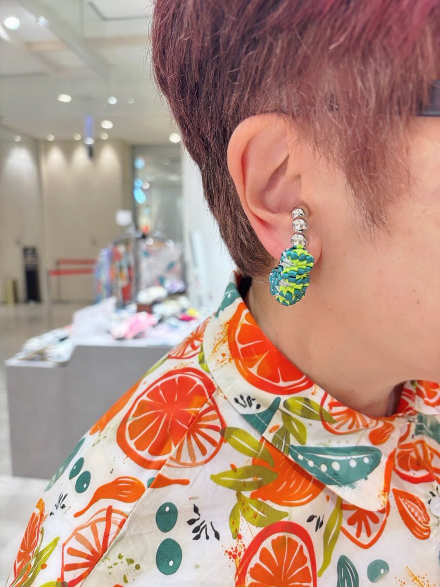 mikazari_aw's tweet photo. 【夏色装彩】渋谷ヒカリエPOPUP
ついに本日最終日。

昨日も平日だというのにたくさんの方にお越しいただき、スタッフも楽しく過ごせたようです

人気ブランドの夏の新作、本日もたくさんの方にご覧いただけますように https://t.co/lFGi26w4Bu