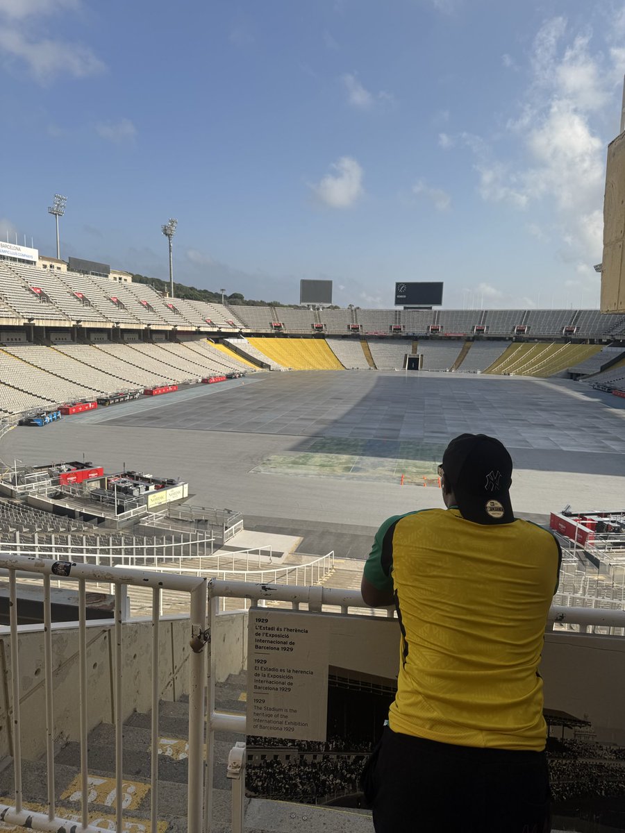 TAW10_'s tweet photo. Barcelona you were good to me once again🙌🏾 https://t.co/kMWGHm0NxT