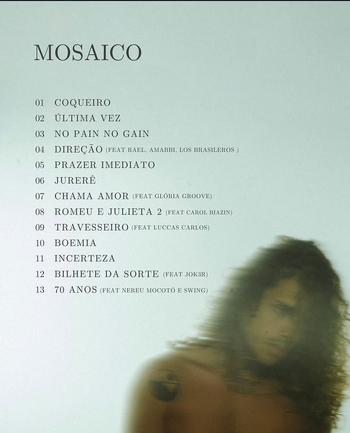 gloriagbrasil's tweet photo. VEM AÍ! Vitão postou a tracklist do seu novo álbum, "Mosaico", que chega às plataformas no dia 07/08. Entre as faixa há "Chama Amor", sua colaboração inédita com Gloria Groove. ❤️‍🔥 

– ansiosos??? https://t.co/c5LZrfe7g0