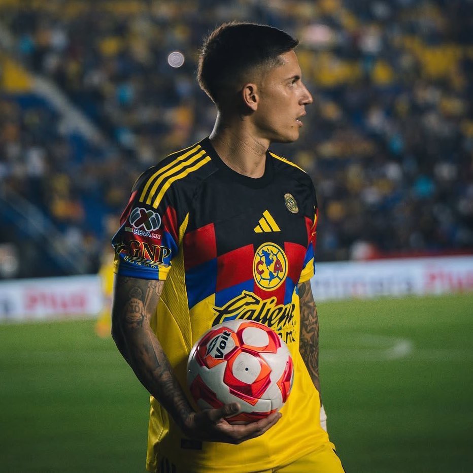 tudimebeto's tweet photo. Tienes que ser 100% honesto, ¿te quedarías con Brian Rodríguez en el América o ya lo venderías?🦅 https://t.co/DXuLlXCi1N