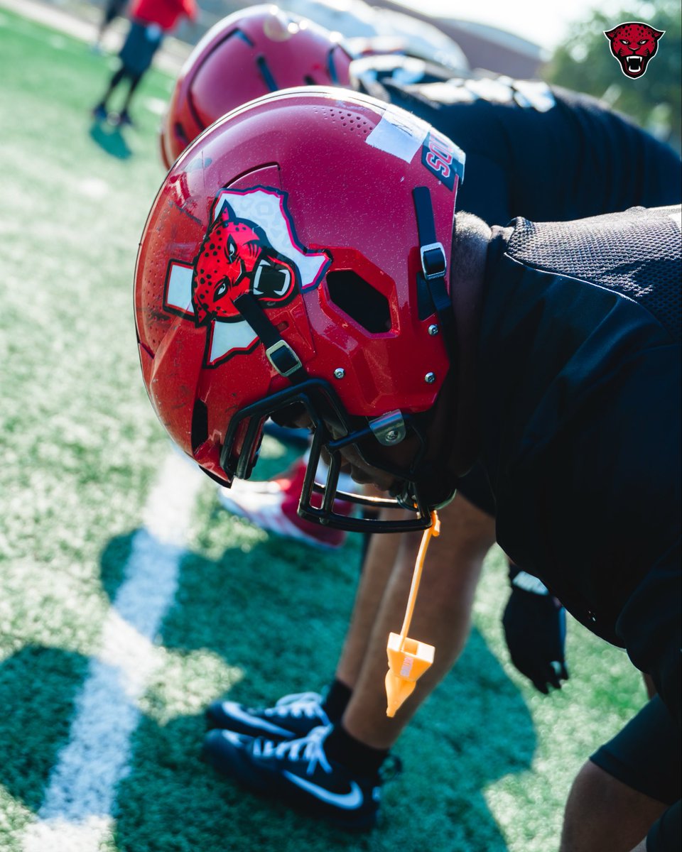 HornJagsRecruit's tweet photo. Practice • Hustle • Repeat 🤫 

#JFL 🔴⚫️🐆 https://t.co/ubEYPsdb05