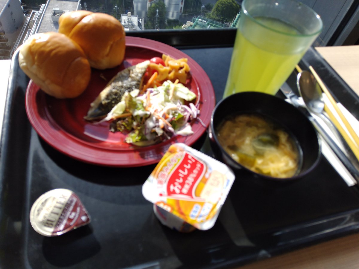 yuki_LiveToday's tweet photo. やらない選択。選ばない方向。無駄を削ぎ落とす意識。手放す勇気。これらがないと漏れなくキャパオーバーしちゃう🤯

#毎日朝食健康生活 https://t.co/f7K1Z5aiTd
