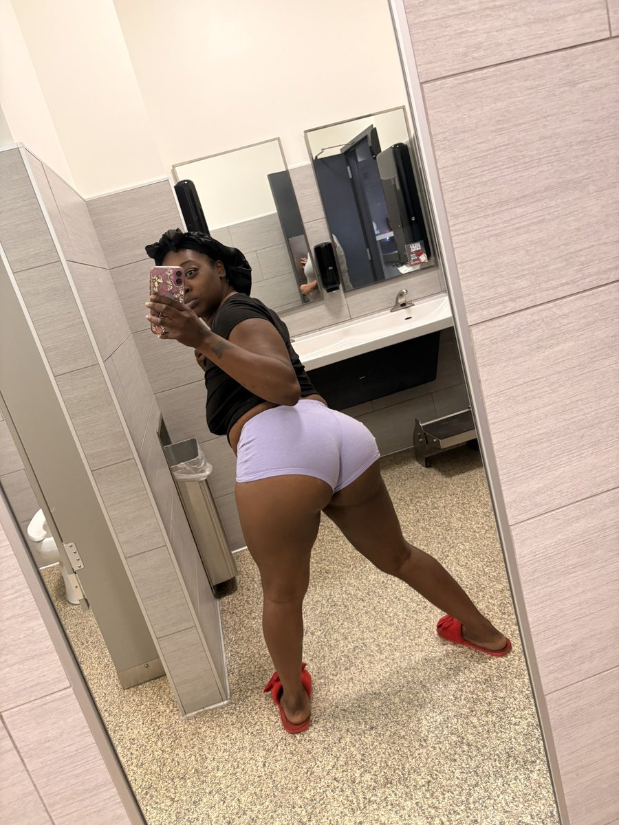 jasminemeets's tweet photo. 🥰 #Toronto #Vancouverfreaks #Canada #Montreal #Albertafreaks #MontrealGirls #Calgary #CalgaryGirls #Edmonton #Ottawa #Canadameet https://t.co/peakk2csel