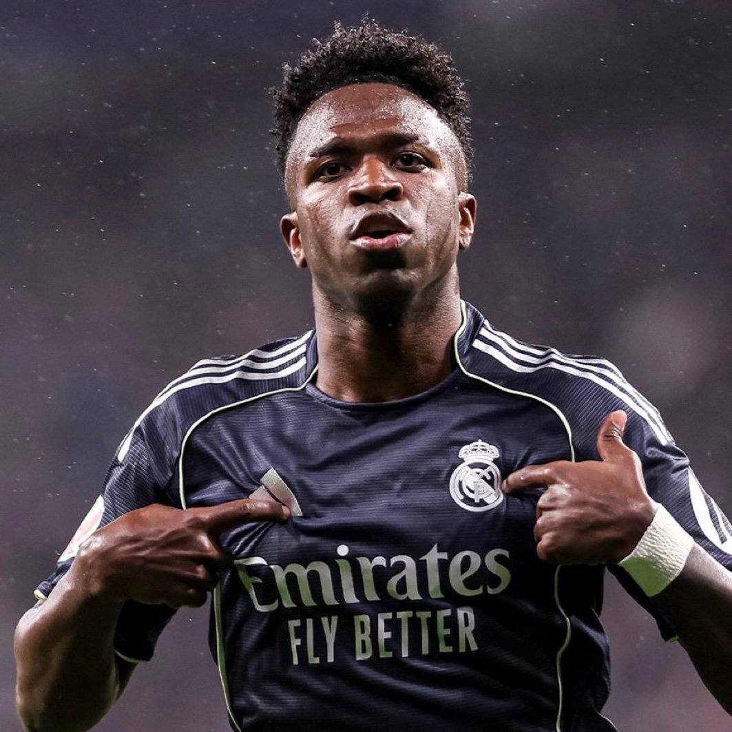 AdriRM33's tweet photo. 🚨 Vinícius tiene las horas contadas en el Real Madrid.

{ @RadioestadioN } https://t.co/1YkLlgFoM7