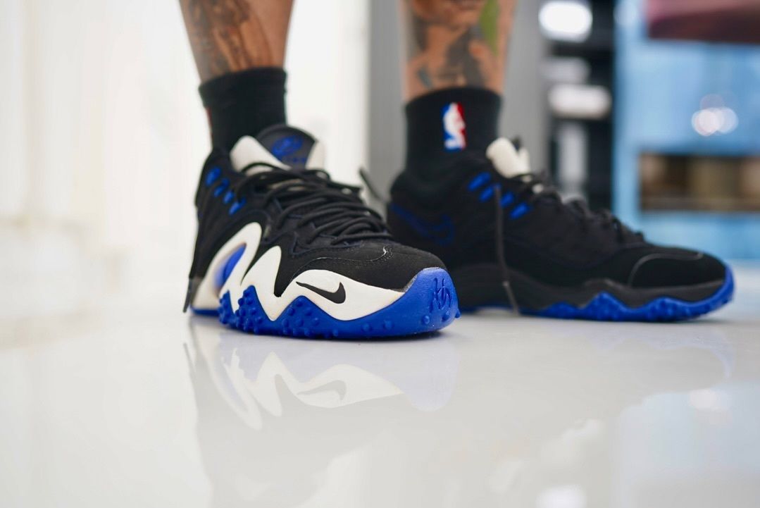 JustFreshKicks's tweet photo. Jason Kidd’s Nike Zoom Flight V returns for its 30th anniversary 🌊

🗓️ Spring 2027
💰 $170 https://t.co/FQSbekzFoK