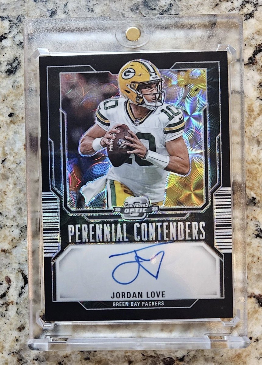 CardsCollect8's tweet photo. Got this beauty today also what yall think ? https://t.co/dBQTxCbqZO