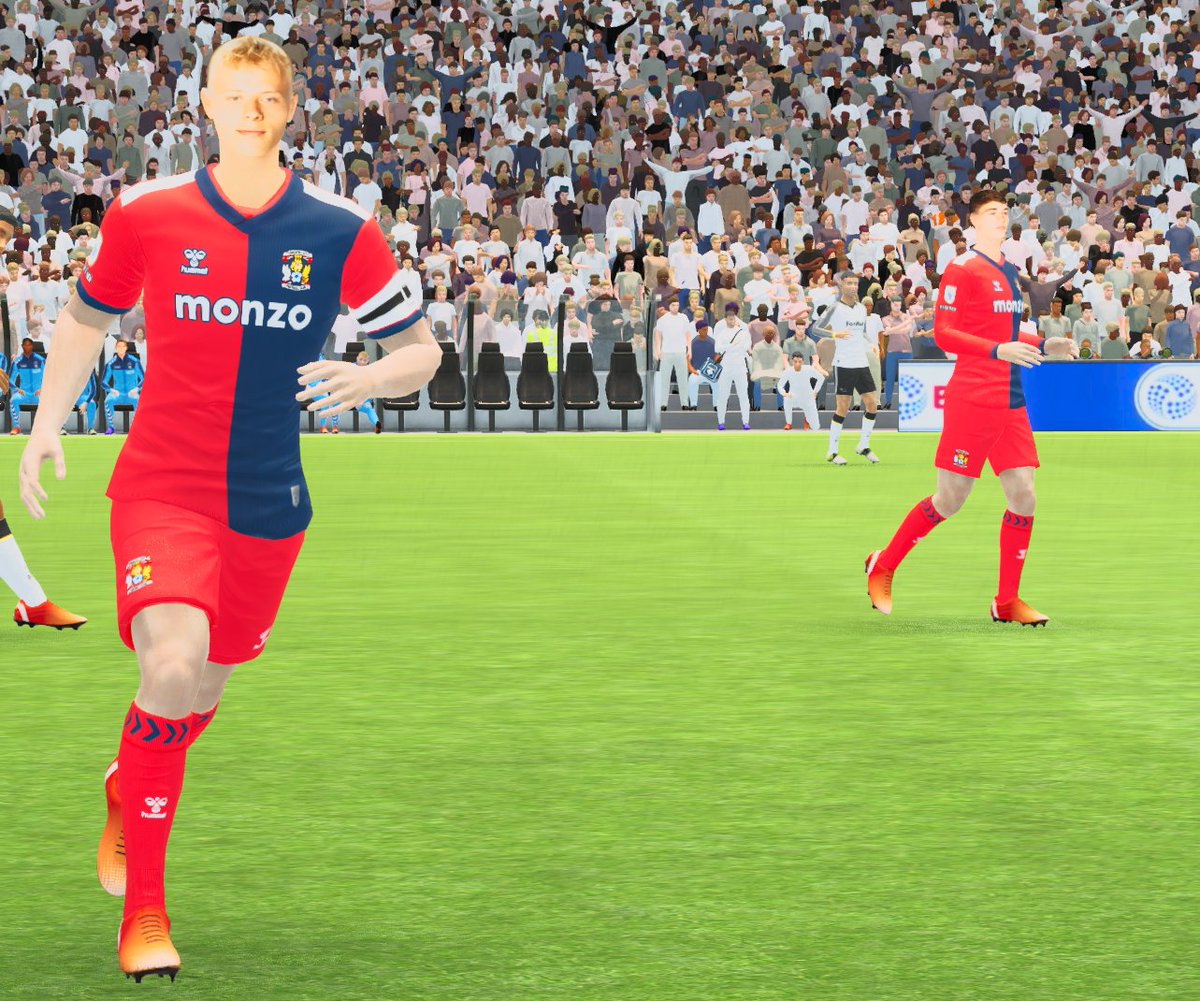 JBxIxx's tweet photo. @DylanFM23 In my Coventry save in 2033 I managed to make faces for all my players. Took around 30 mins or so but it was worth it. https://t.co/W7hZJz2Mrp