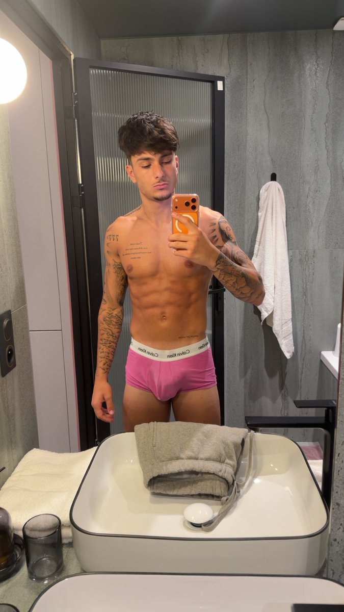 lucasblgn's tweet photo. Abonnement GRATUIT👉
rejoins-moi sur mon MYM gratuitement avec l’offre que je te propose🤪
Avec le code AOUTZERO tu as accès à tout mon profil gratuitement
Alors viens m’envoyer un message pour récupérer ta surprise gratuite
RT : code -50% sur un média 
https://t.co/KQB0umICZN https://t.co/oHP2DldnhO