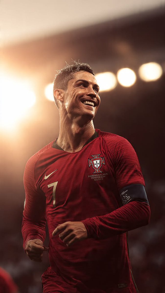 BloodlineGoat7's tweet photo. Greatest of All Time 🐐🇵🇹 https://t.co/LFPYzrt0bR