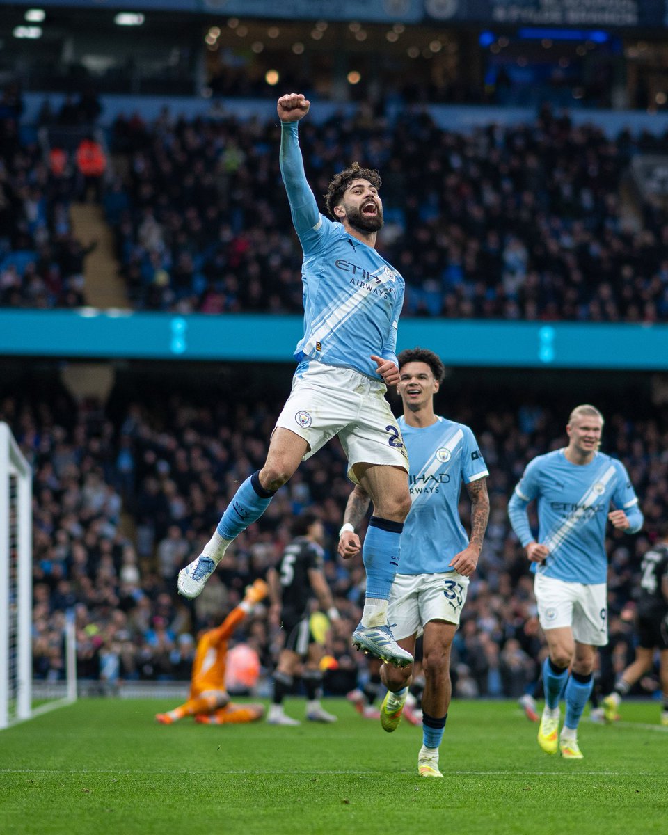 City_Xtra's tweet photo. #OnThisDay: #ManCity signed @JoskoGvardiol4 [2023]

🔵 122 Apps
⚽️ 13 Goals
🅰️ 10 Assists
🏆 FA Cup [x1]
🏆 League Cup [x1]
🏆 Premier League [x1]
🏆 UEFA Super Cup [x1]
🏆 Community Shield [x1]
🏆 FIFA Club World Cup [x1]
🏅 @ManCity Player of the Season [x1] https://t.co/02EzXNEXe5