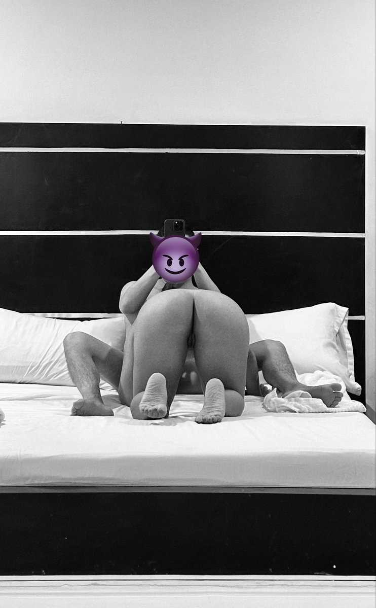 doscuriosos18's tweet photo. Lo que más disfruta ella 😈😈🤤🤤 https://t.co/l9gcTn54gh
