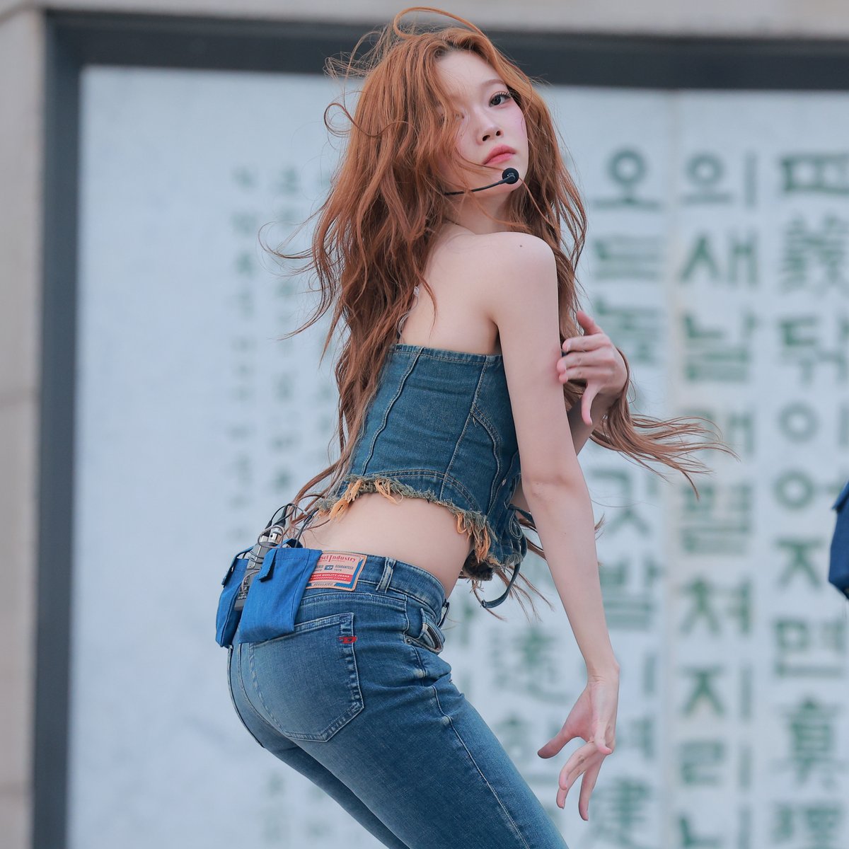 billliedata's tweet photo. 260518
Billlie Tsuki data
빌리 츠키 데이터
#Billlie #TSUKI #빌리 #츠키 https://t.co/THP16fSGXo