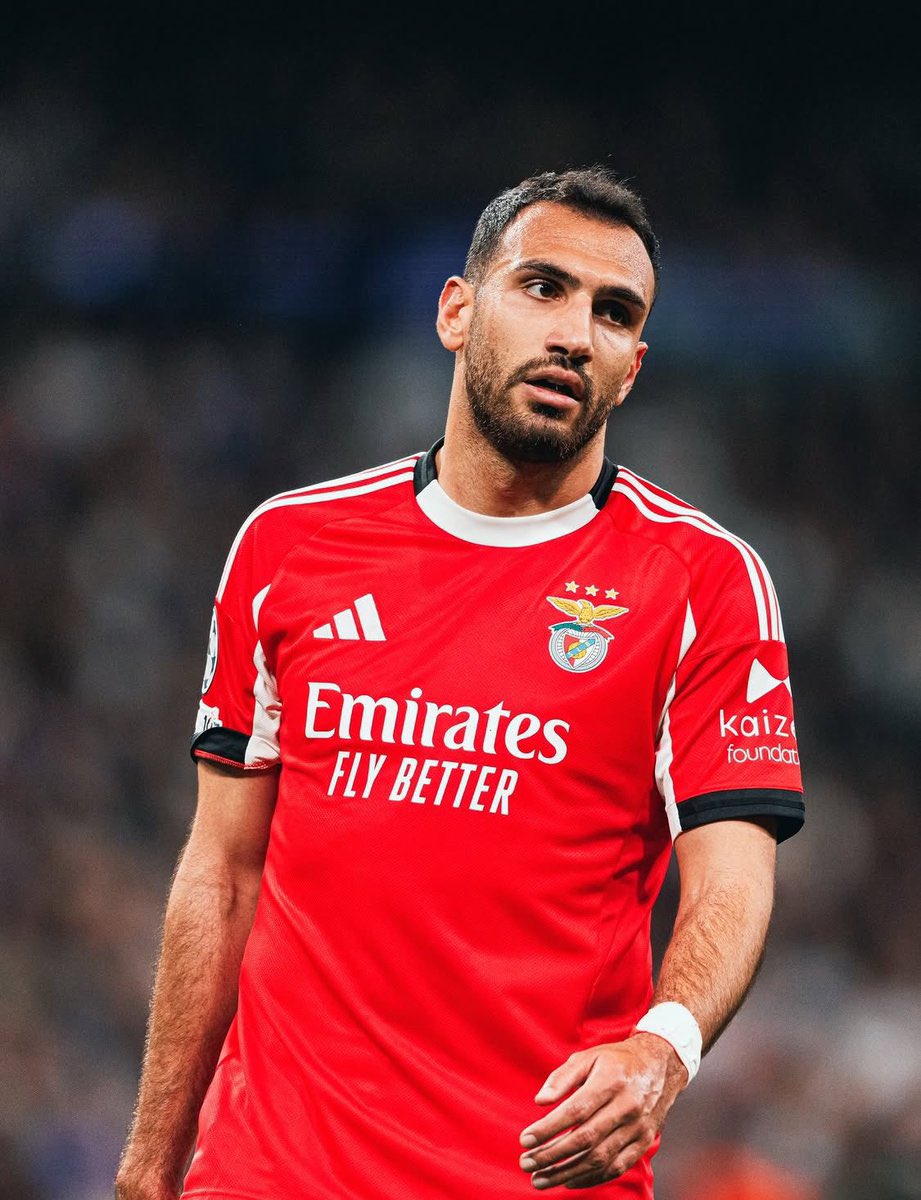 DTransferencias's tweet photo. 🚨🚨 Vangelis Pavlidis aceita reforçar o Fenerbahçe, avança @yagosabuncuoglu.
O Benfica quer 50 milhões de euros, adianta a mesma fonte. https://t.co/jPRKdHPyUL