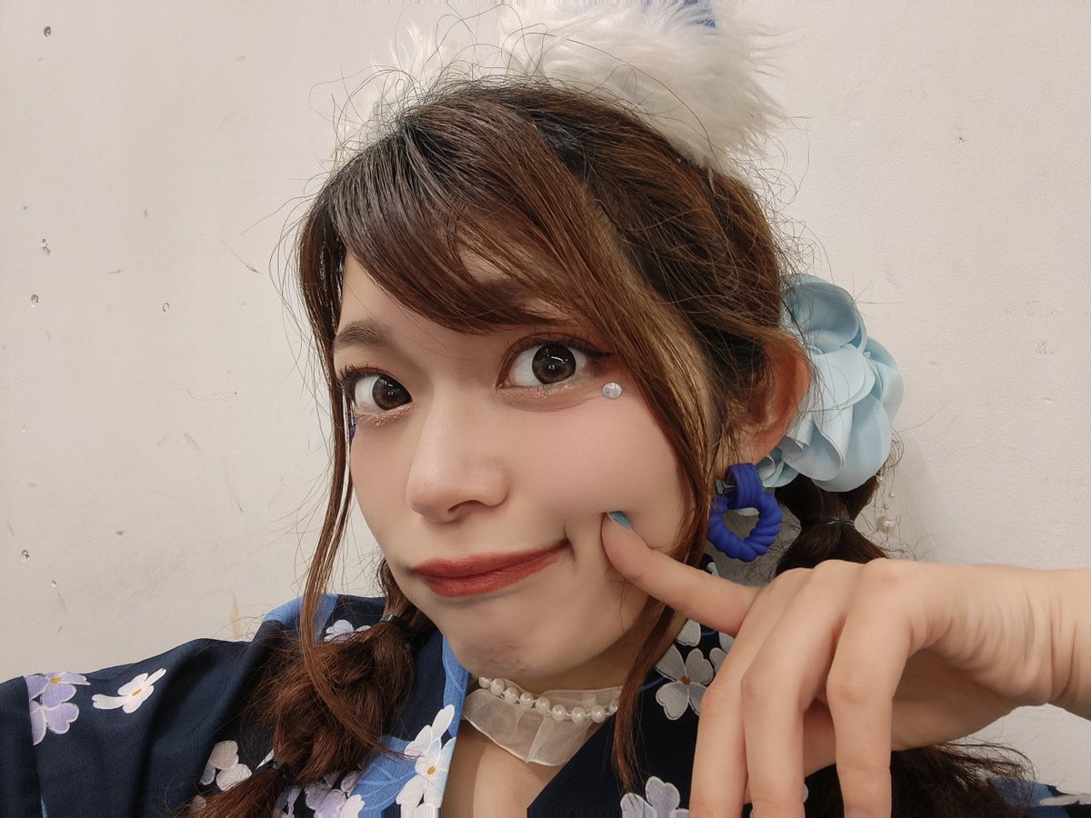 mimimi220331's tweet photo. おはよー☀️ねむねむ
昨日爪やってねむねむで22時くらいにはもうネタ😌💤ぷ
いっぱい寝れてはぴー🥳✨

今日はおやすみやぽミン🌱配信！21時頃からの予定~☝️（もう少し早くなるカモ🦆）
めちゃカワNewネイルもお披露目するね💅❣️
色々済ませて遊びに来てね🫶

1日頑張ろうね🍀 https://t.co/juBgoUN8jR