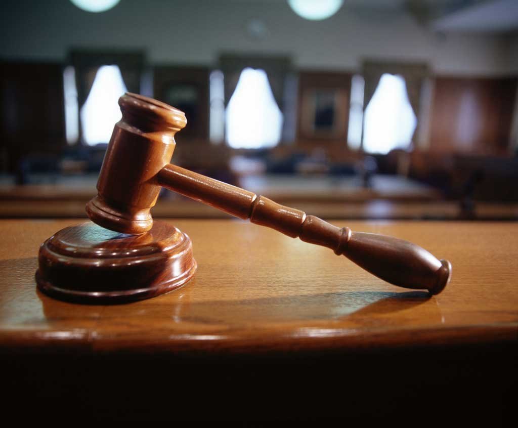 politvidchannel's tweet photo. BREAKING: A Judge could publicly release docs that could help Democrats win the House and Senate by big numbers and Force Trump to resign as soon as This Month  

A federal judge is looking at DOCS of woman who accused Donald Trump of sexually assaulting her when she was 13. https://t.co/NVEzwZfRW5