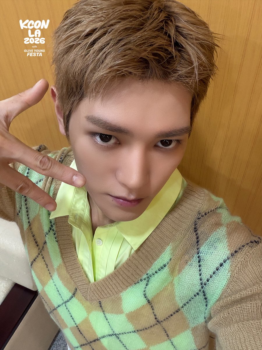 kconusa's tweet photo. [#KCONLA2026] #TAEYONG CHECK-IN REWARD for KCONer! 🎁

Dear NCTzen!
Love, TAEYONG💝

-
𝐆𝐄𝐓 𝐘𝐎𝐔𝐑 𝐓𝐈𝐂𝐊𝐄𝐓 𝐍𝐎𝐖!
🎟️ https://t.co/VTItSkDgzE

🔗Ticket Info
https://t.co/1wCSoXk3jr

-
KCON LA 2026
AUG 14-16
https://t.co/Tc1cN9ymrD Arena, LA Convention Center

Let’s #KCON https://t.co/BFdSCji9Vg