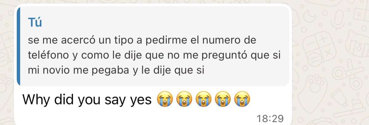 sieresydiota's tweet photo. se me acerca un random en el trabajo a pedirme el numero, le digo q no, me dice “por qué no pues? tu novio te pega?”, le digo que si y se va, le cuento a mi novio

mi novio: https://t.co/GxOTLVX2Rf
