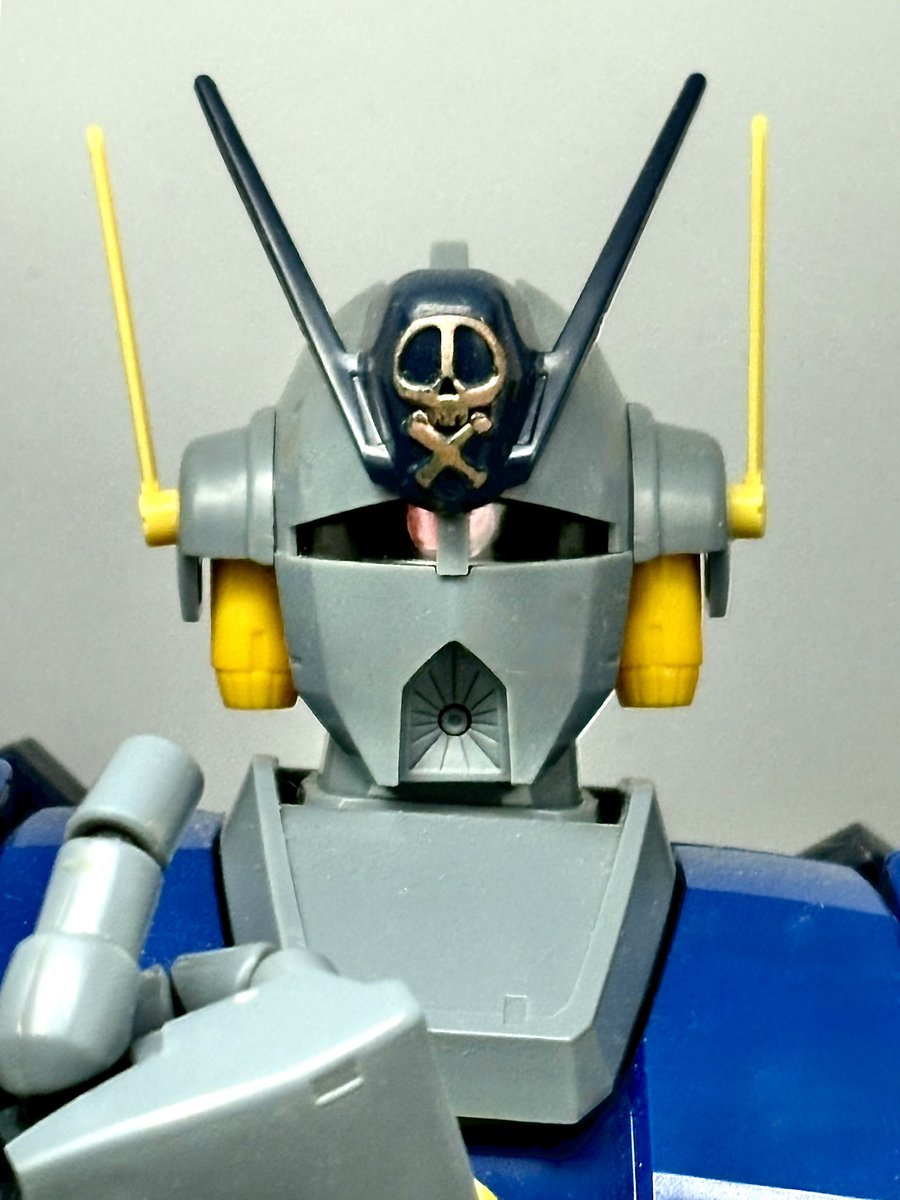 9213kun's tweet photo. #正面上等  #ガンプラ  #ジオング
#UCのMSをCEに変換したよ選手権
#ガンプラ好きな人と繋がりたい 
No.127  ジオンダム
次回のSEEDはキラと宇宙海賊との闘い
ジオンダムは海賊王デギンの機体 https://t.co/A1wN1fi8I0
