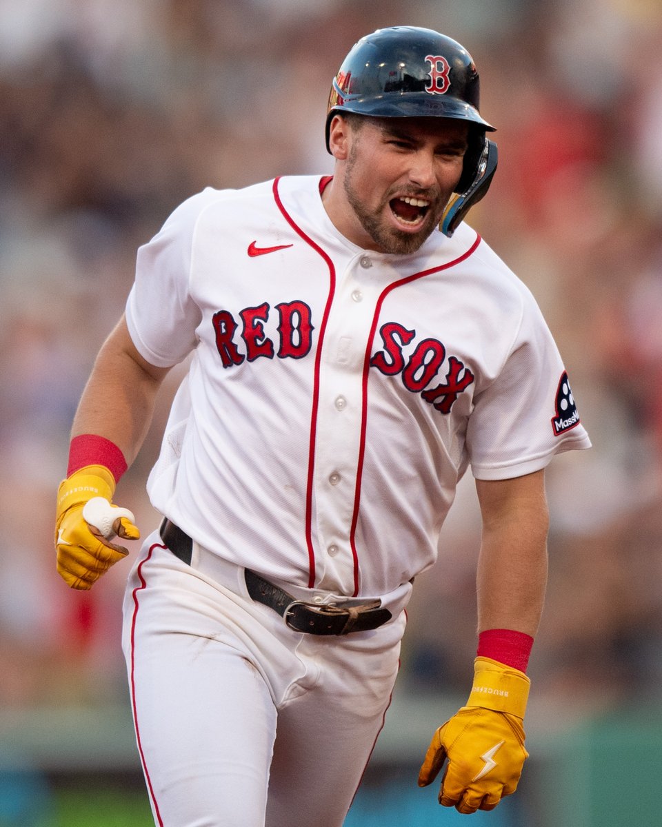 RedSox's tweet photo. Hell yeah. https://t.co/Pg8I7beHFF