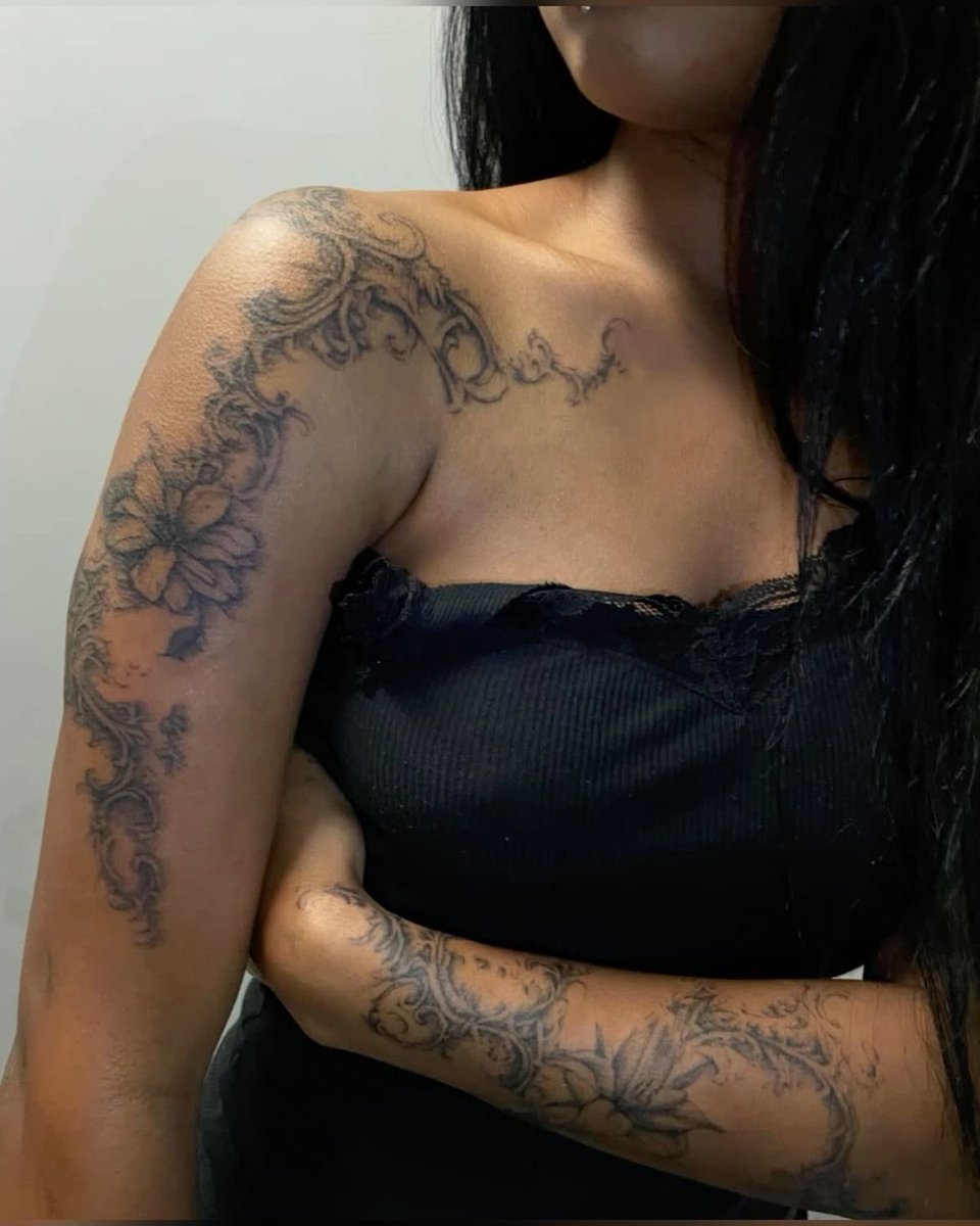 hautecnt's tweet photo. cool tattoos. https://t.co/pnsc2jgm0j