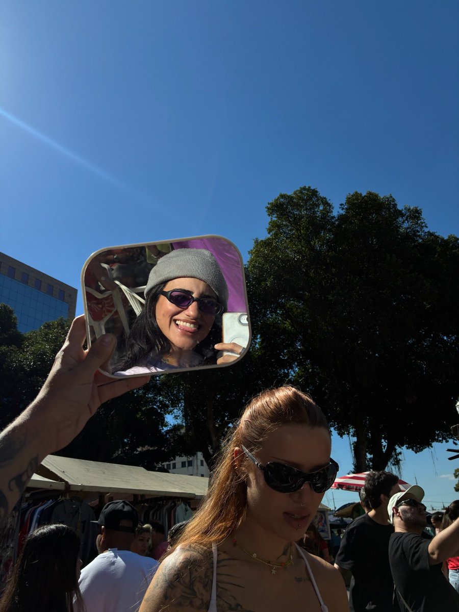 daylimnscentral's tweet photo. DAY LIMNS e Elana Dara juntas no Rio de Janeiro 💗🐈‍⬛

Falta pouco! O feat “calmaê” lança nesta quinta-feira (06/08), às 18h.

Já fez o pre-save?
Vem aqui: https://t.co/gB9vnQQZFm https://t.co/nUyMM1Q7DJ
