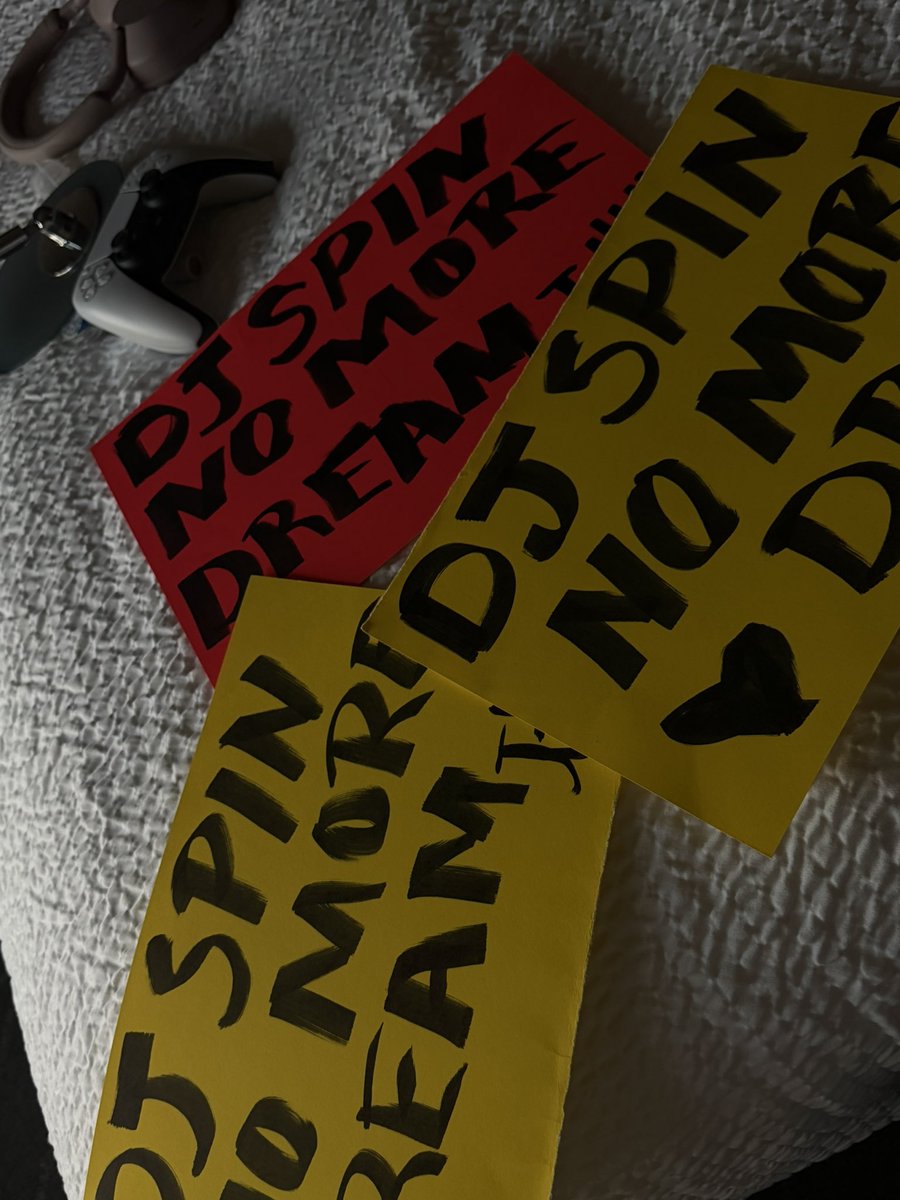 candystaryj's tweet photo. Foxborough army is we all lock in and do this and butterfly we can have a chance… https://t.co/vuYl2OWiGz