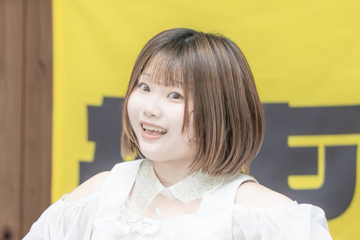 riseru19's tweet photo. 気がつけばもう卒業しちゃうんだった
佐賀ラスト　
日曜日ありがとう。
#もくむつ
#Niimo
#ニーモ https://t.co/OApon2ZxF4