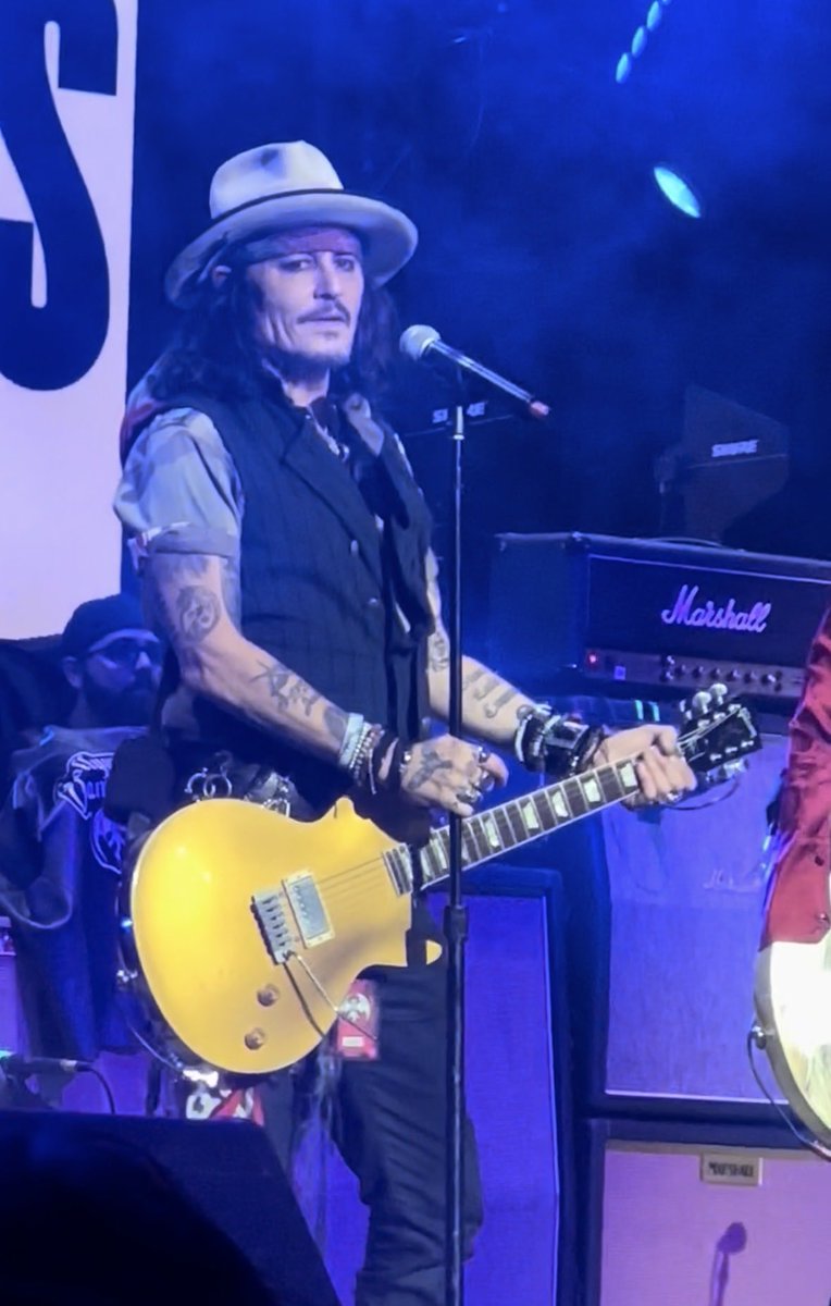 johnnydepp_283's tweet photo. It’s the fact this will be my view in meer DAYS
Johnny Depp https://t.co/P0SJ5CFWga