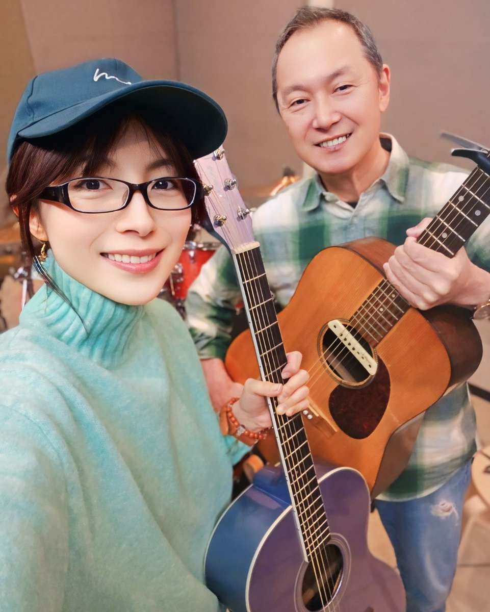 mayu_singer tweet picture