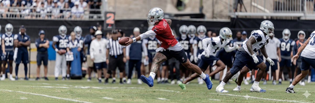 joebecerra9's tweet photo. @lynziekate hey I got you a picture of that floating. That doesn’t look squished like your header use this one also sent it in their original chat. https://t.co/jo0JymQKda