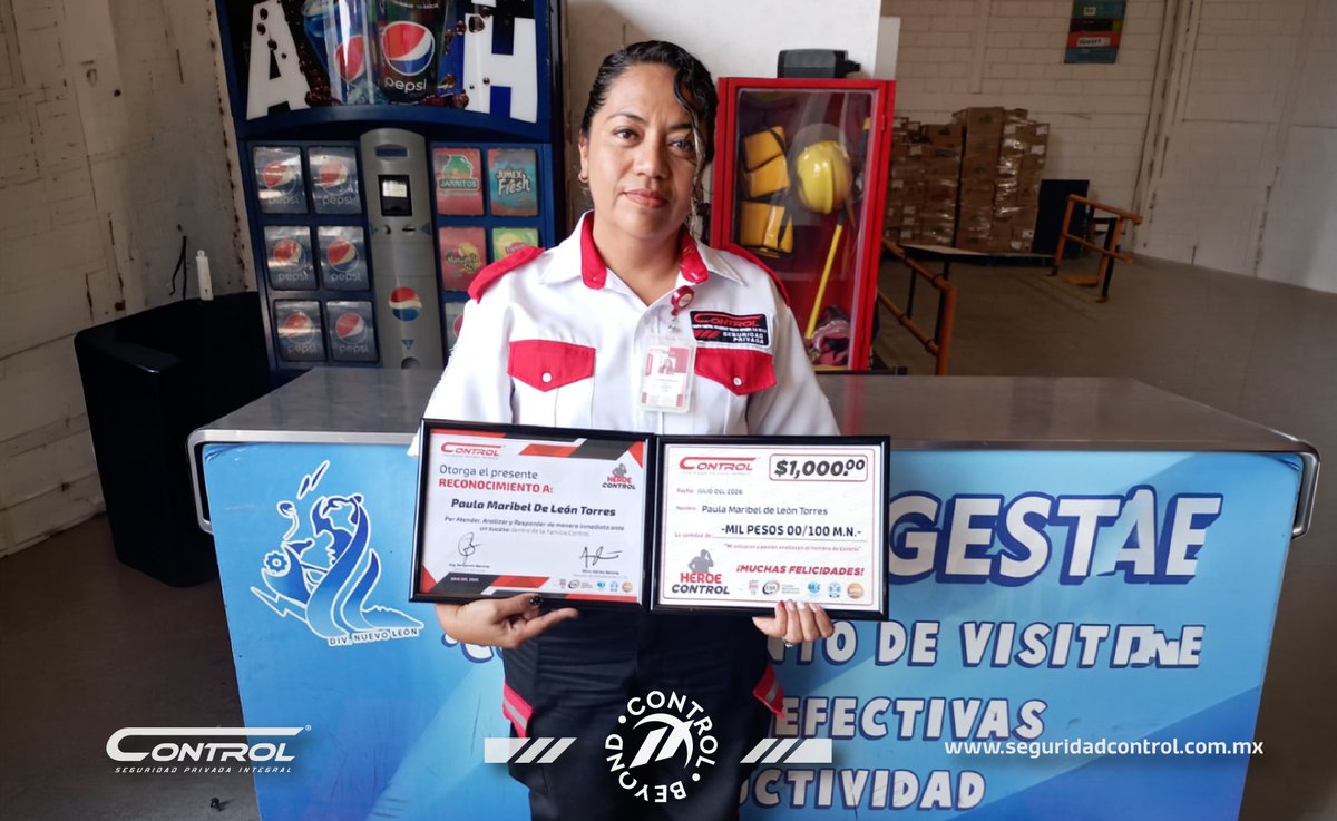 segcontrol's tweet photo. 🦸‍♀️✨ ¡En Monterrey reconocemos a una gran Héroe Control!

Nos llena de orgullo contar con mujeres que protegen, inspiran y dejan huella con cada acción.

¡Muchas felicidades por este merecido reconocimiento! 👏🏼🏆

#HéroesControl #OrgulloControl #GuardiasControl #ControlSeguridad https://t.co/QUrAzNEP86