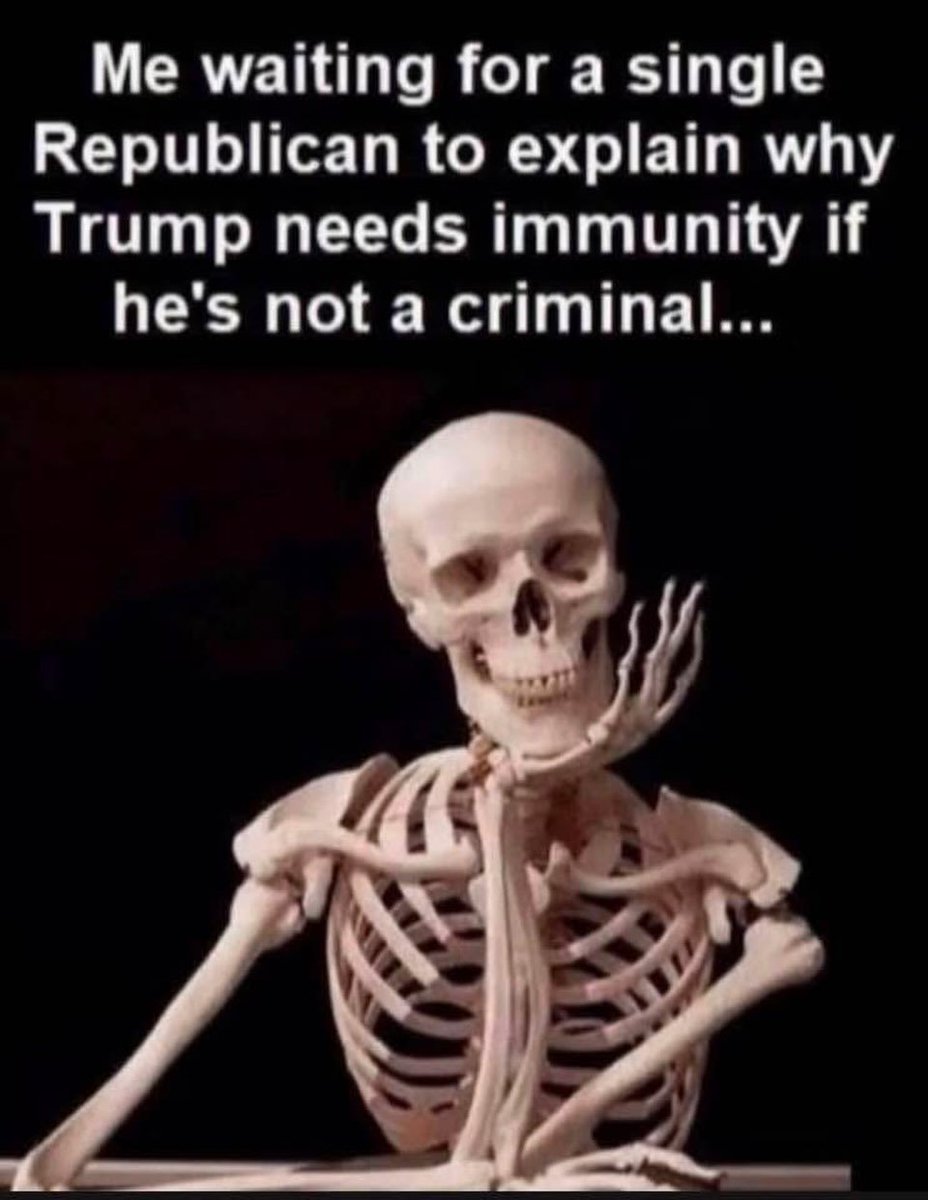 Danphillipsresi's tweet photo. C'mon maga. Explain it like you're not stupid.
Obama didn't need immunity. Just saying. https://t.co/wD5HuyXsix
