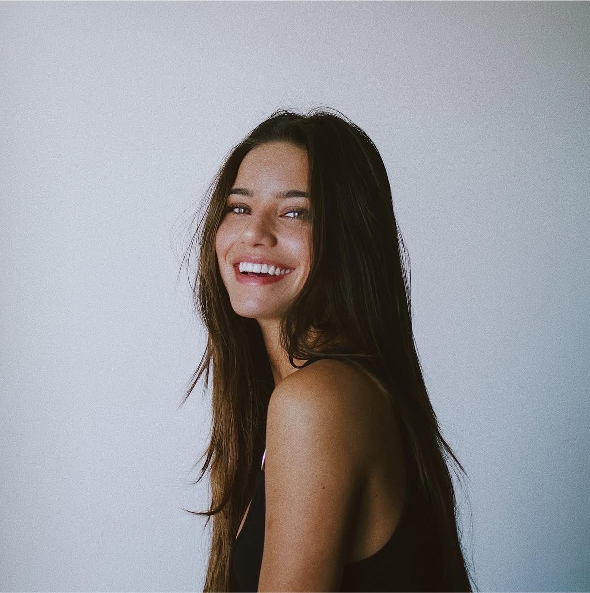 merneswiftie's tweet photo. emilia mernes en 2019. https://t.co/Mqwu3mW41q