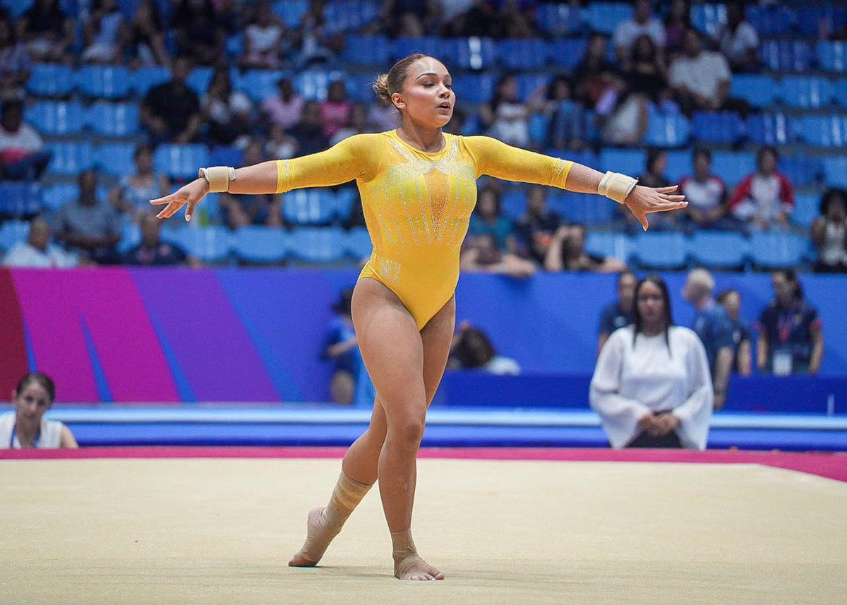 Rommel_Pacheco's tweet photo. 🥇🇲🇽 ¡Oro para México en gimnasia artística!

Natalia Escalera brilló en la competencia y se consagró campeona en los Juegos Centroamericanos y del Caribe Santo Domingo 2026.

¡Muchas felicidades, Natalia! Tu esfuerzo y dedicación ponen en alto el nombre de México. 🇲🇽✨

#SantoDomingo2026 #MexicanosAlSonoroRugir