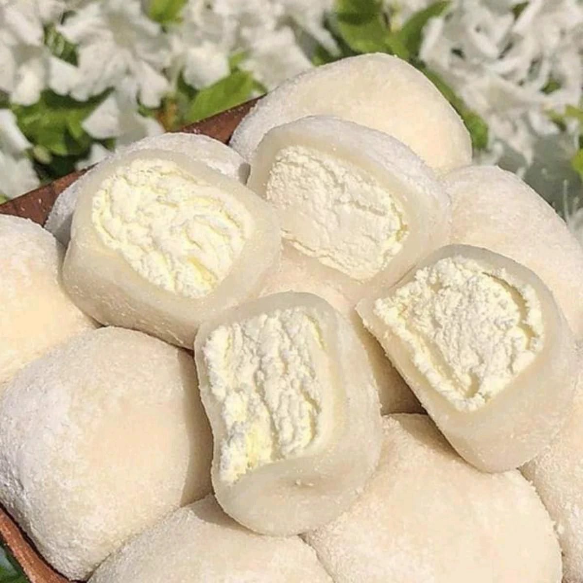babivamp_'s tweet photo. I want mochiiii 
#mochi #icecream https://t.co/BUGUy30Cq5