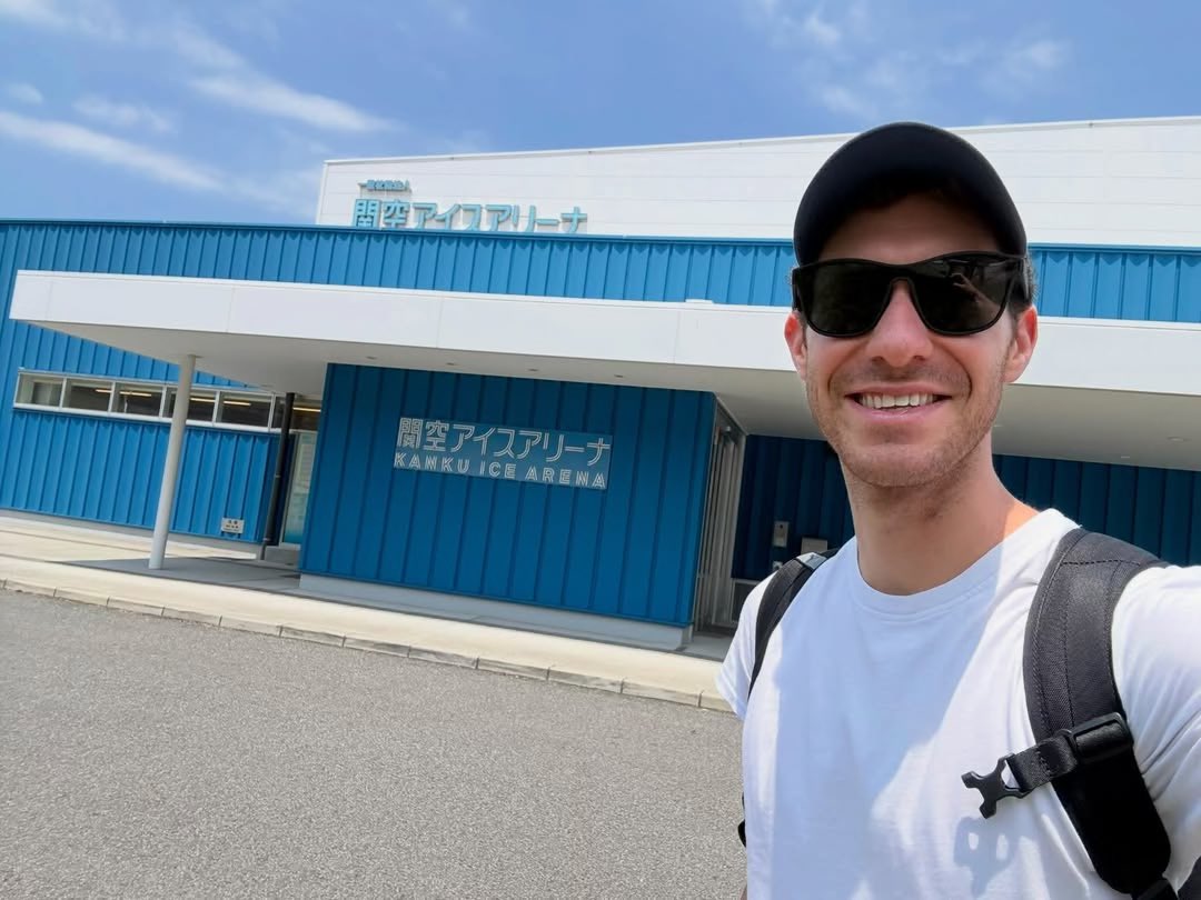 jasonbskates's tweet photo. Last week, I had the opportunity to work with the @skatingjapan and Japan’s top junior skaters 🇯🇵⛸️🌟 I had the best time with all of you! Thank you for your hard work and good luck this season! I will be rooting for you all 🫶 https://t.co/LTGryPMrsM