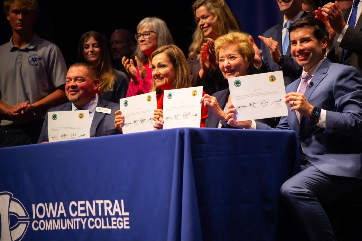 IAGovernor's tweet photo. Today, I joined @EDSecMcMahon and @Sonderling47 in Ft. Dodge as they announced the approval of America’s first Workforce Pell program: @IowaCentral’s EMT training course!

In just 8-15 weeks, candidates can learn skills, get hired, and continue learning on the job, with little or no student debt. It’s faster, better, and more practical—and it’s what Iowa’s workforce needs now.