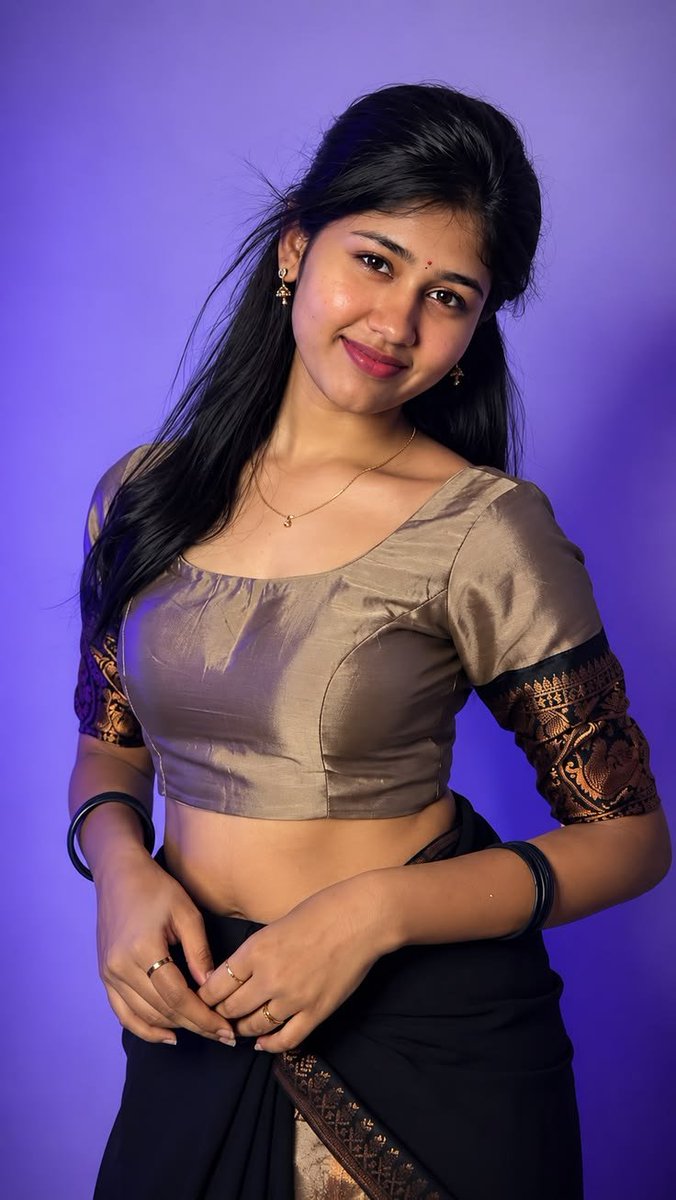 VVeevm's tweet photo. Nithyaja Beauty 😍 https://t.co/Qqa9byjiU2