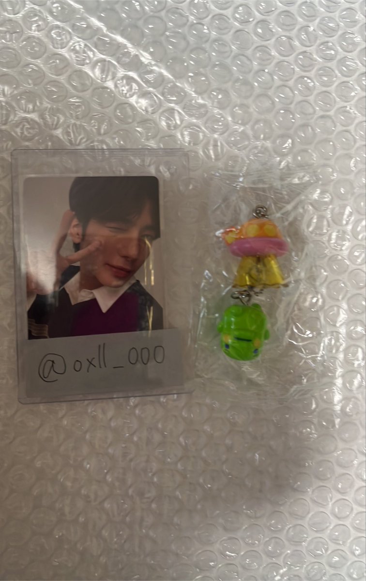 oxll_000's tweet photo. たまごっち 1 2 UFOスイング ガチャ 交換

求 みみっち

譲 くちぱっち

郵送交換のみ
お気軽にお声掛け下さい😊 https://t.co/TrvRpAqbIS