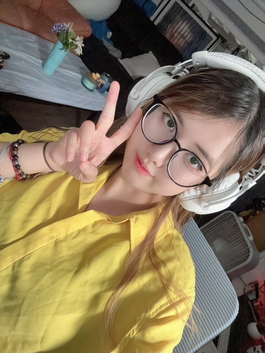 aalexlee22's tweet photo. Me bañé y ya prendí stream uwu
https://t.co/yTRXNEsdwS https://t.co/TRlfJC2LQJ