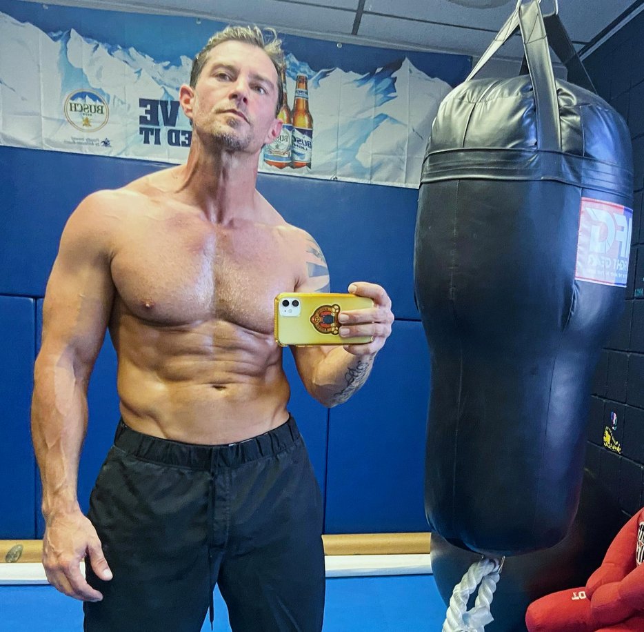 AussieBearDan's tweet photo. @deputydman He's 46 now, born in April 1980, apparently he has an OF page.  I found a LPSG page on him.  

This photo of him is from 2025... https://t.co/Bl0FgstqEQ