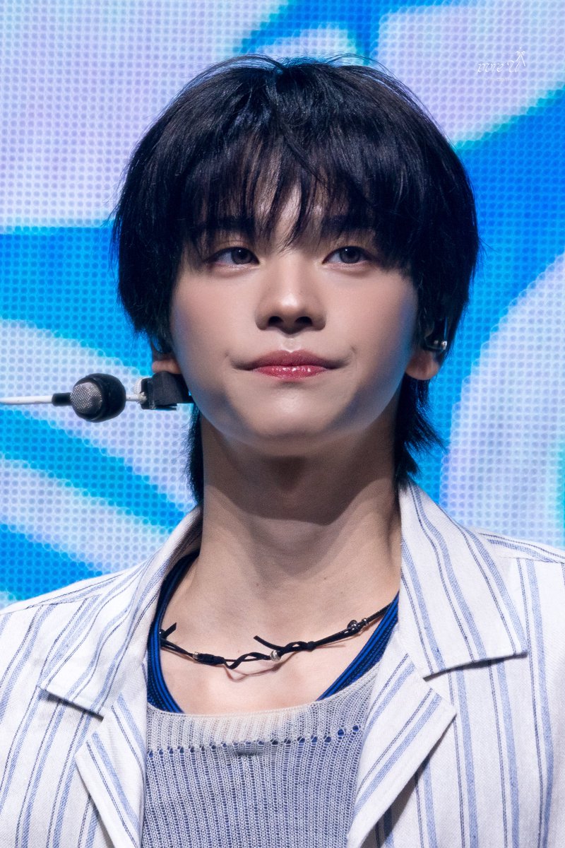 pure_tws's tweet photo. 260803  👍🏻👍🏻🫧🤍

#TWS #투어스 #SHINYU #신유 #シニュ
#TWSと弾ける夏 https://t.co/f7U4H6lHBa
