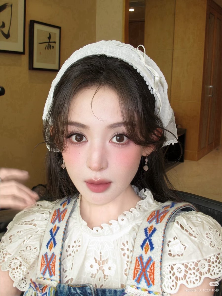 gulinazah's tweet photo. long time no see ya... gimana kabarnya mutual nazha? https://t.co/YzM6zBXbZb