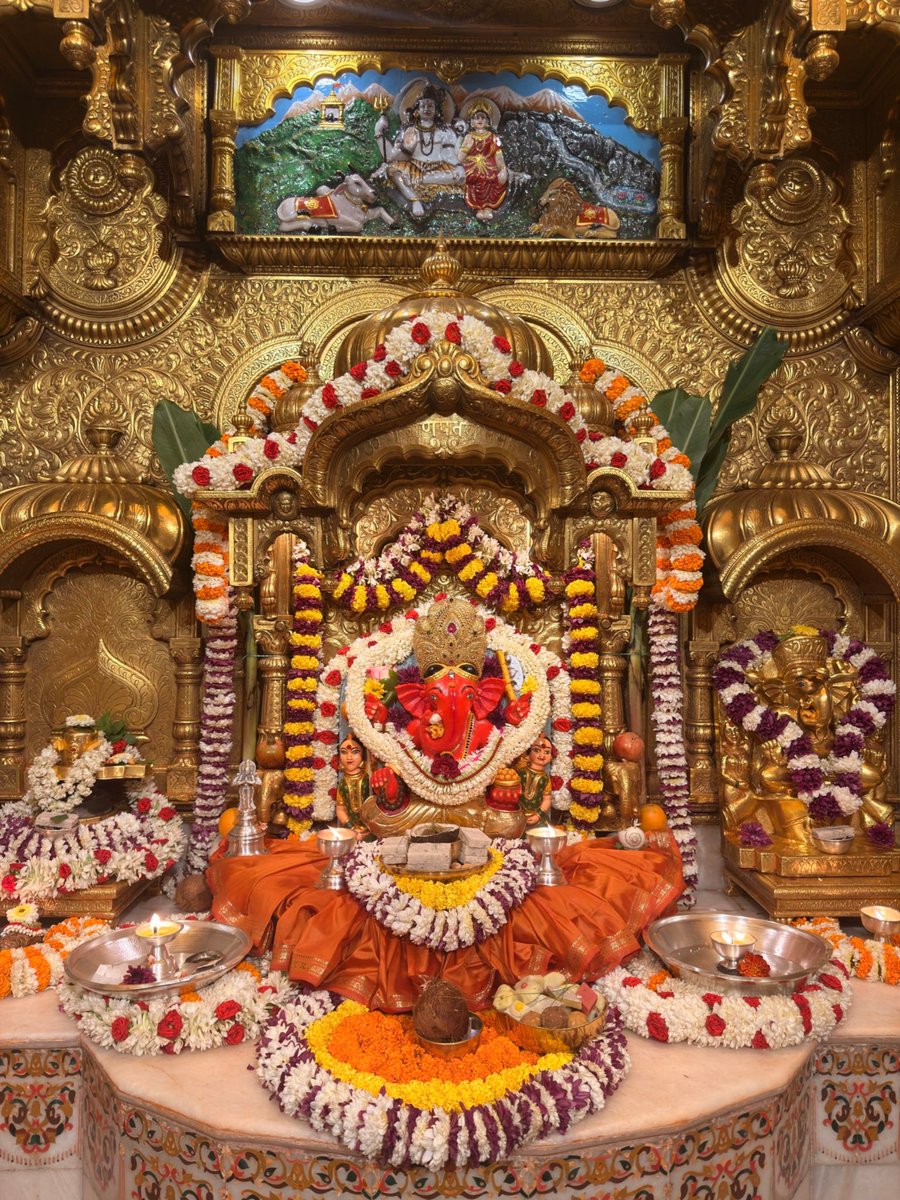 MoryaVibes's tweet photo. गणपती बाप्पा मोरया🌸 मंगलमूर्ती मोरया
🙏Ganapati Bappa Moraya🌸
🙏Mangalmurti Moraya
05/08/2026 https://t.co/hgmAapay9T